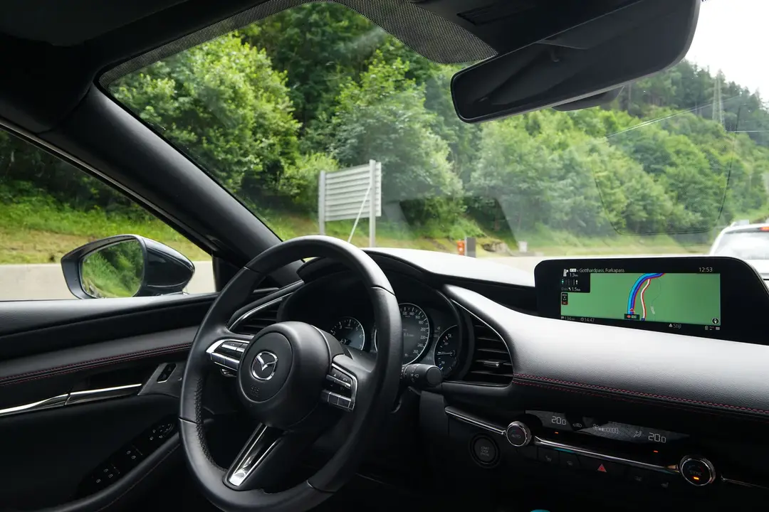 mazda 3 roadtrip fhm01