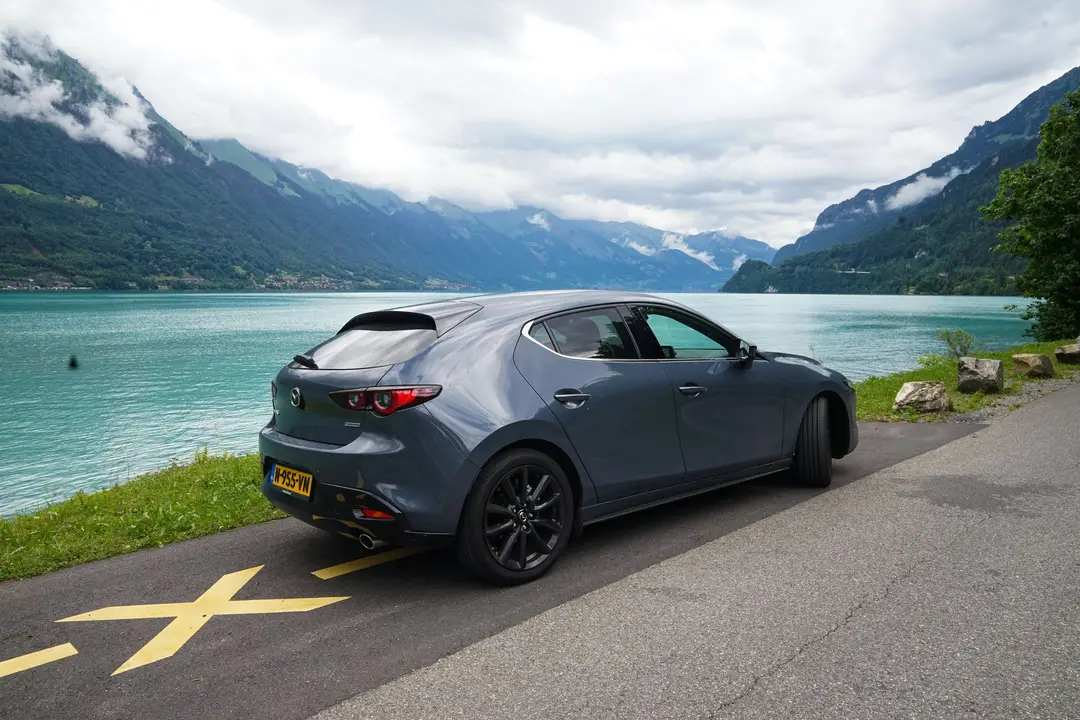 mazda 3 roadtrip fhm07