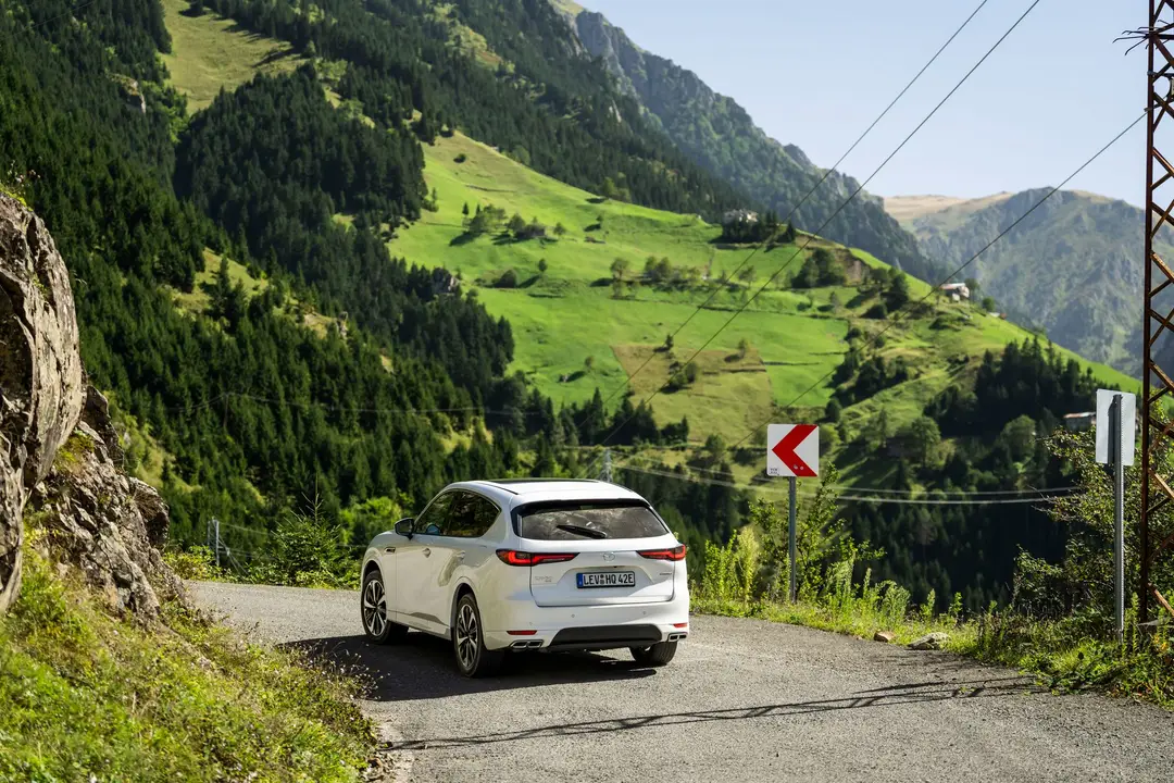 mazda cx 60 epic drive fhm19
