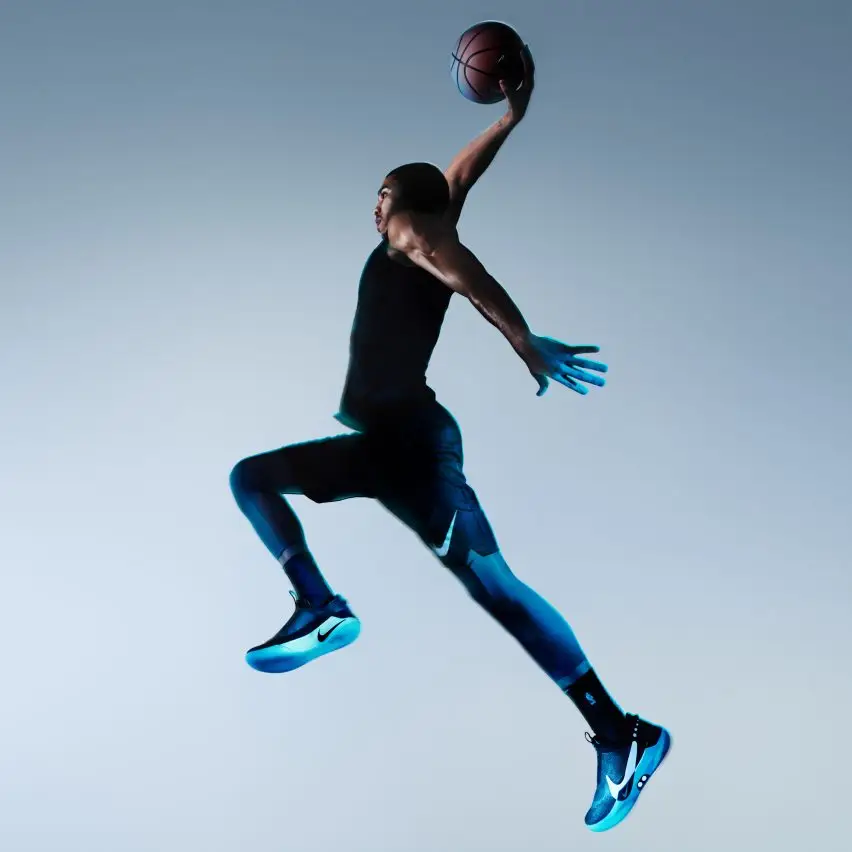 nike adapt bb self lacing smart sneakers dezeen 2364 col 11 852x852
