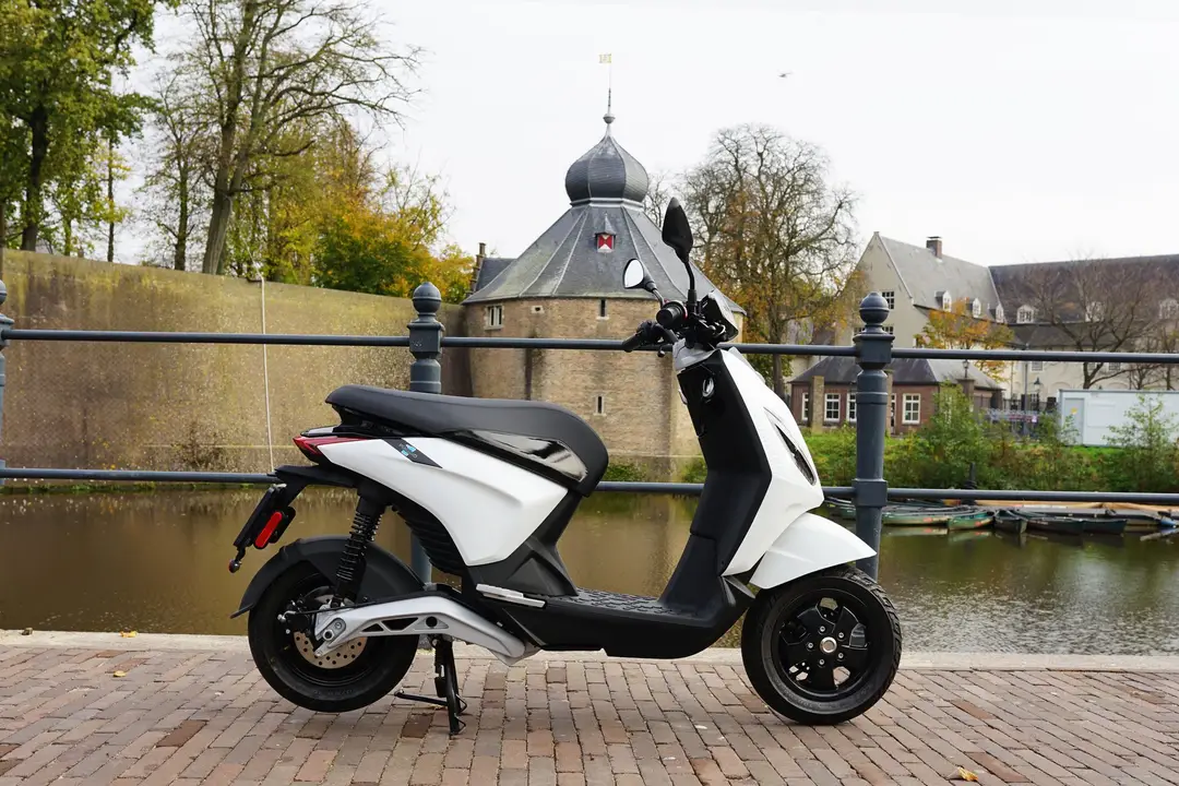 piaggio 1 fhm19