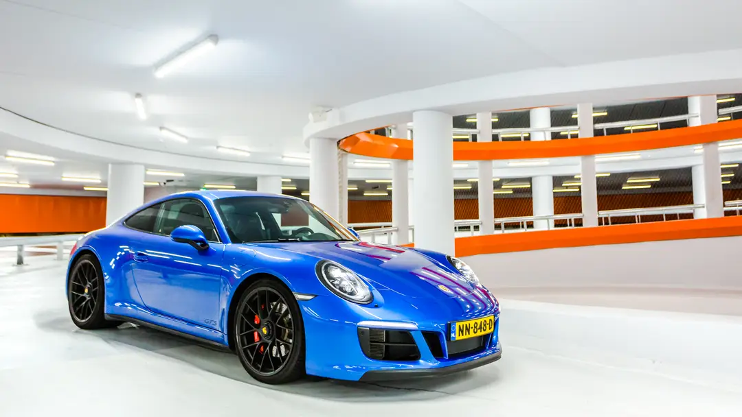 porsche 0669 jroest lowres