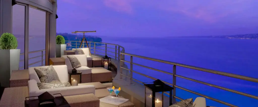 royal suite balkon 1440 1024x427