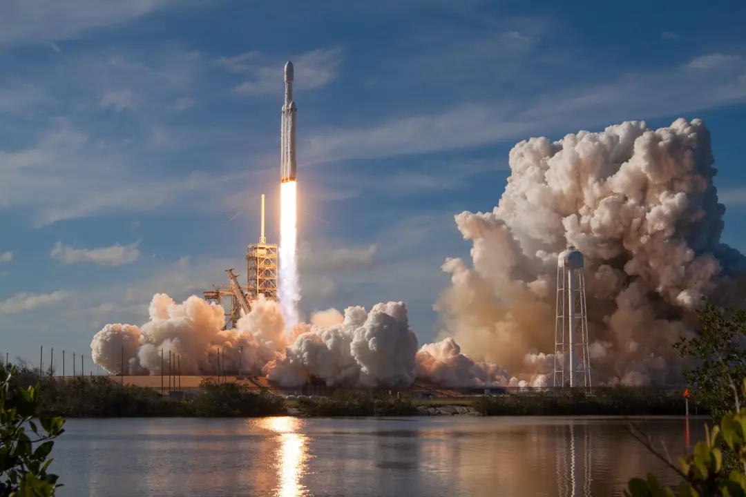 spacex ohou 5uviyq unsplash scaled