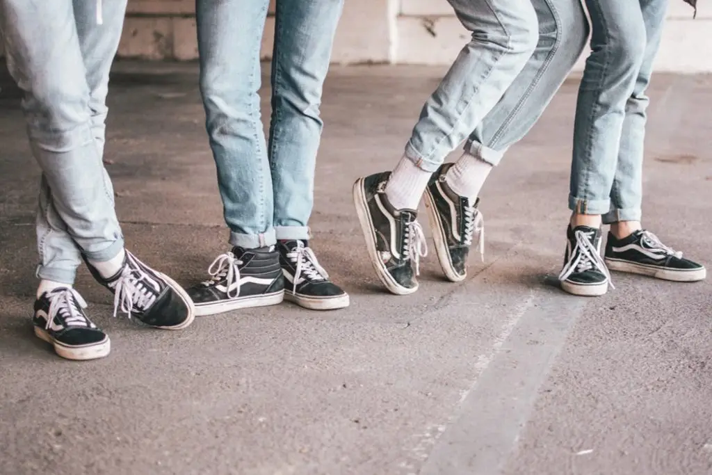 vans 1024x683