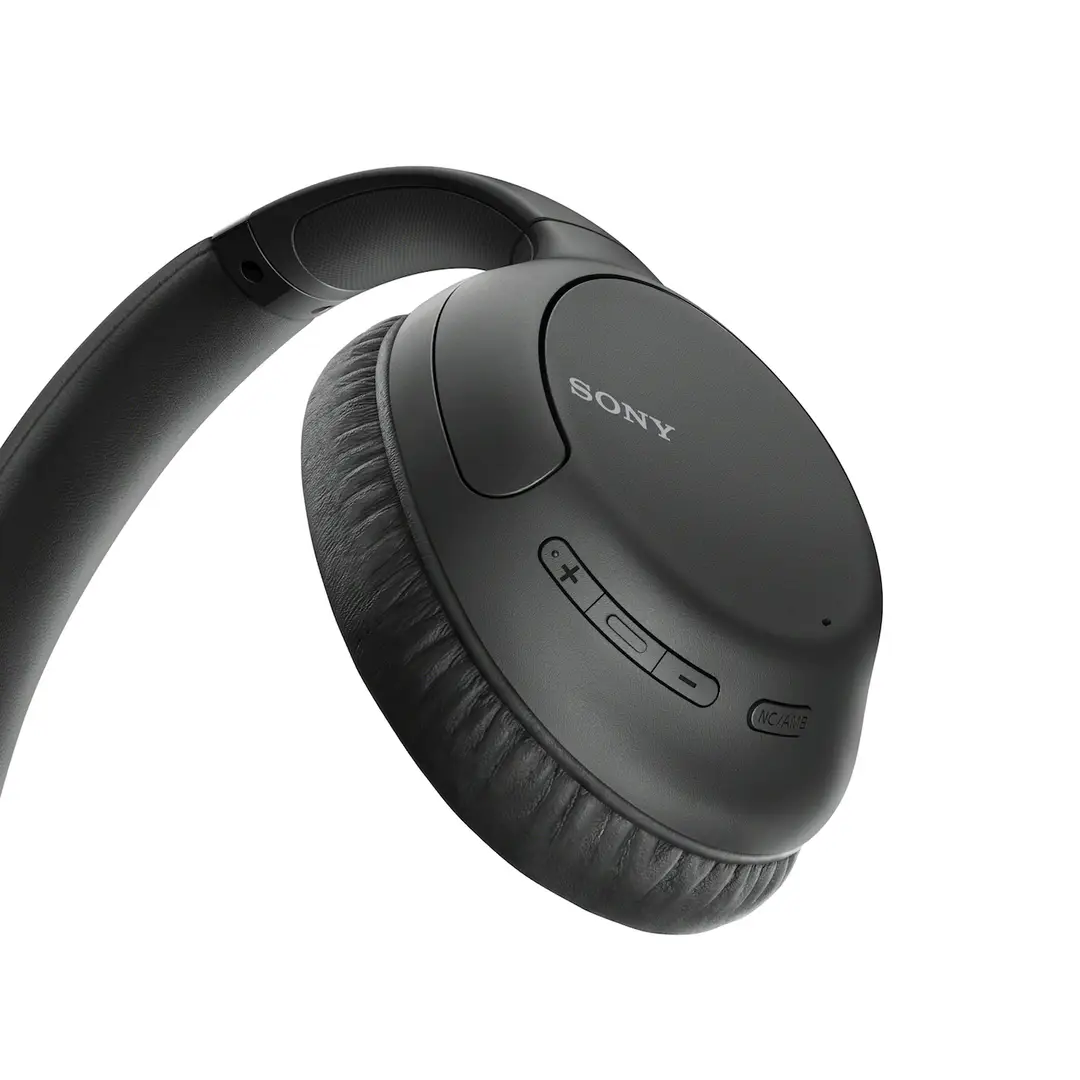 wh ch710n black product image1