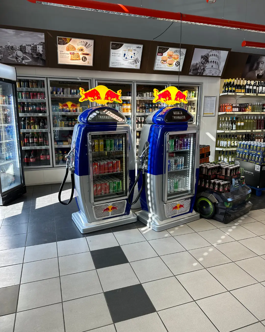 Zelf moet er natuurlijk ook getankt worden onderweg!