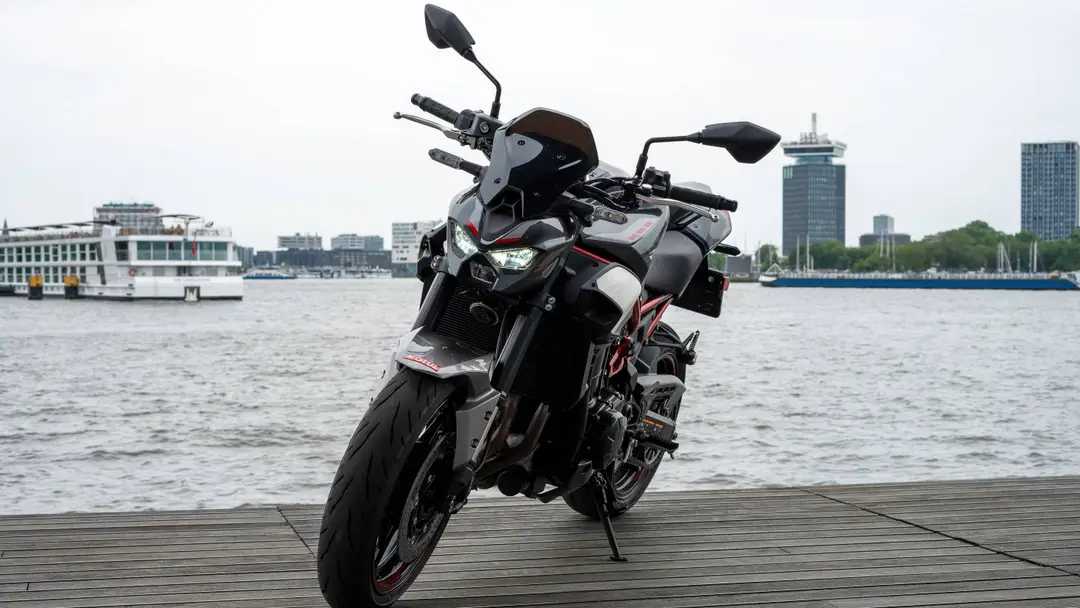 kawasaki z900 2025 fhm web 06703