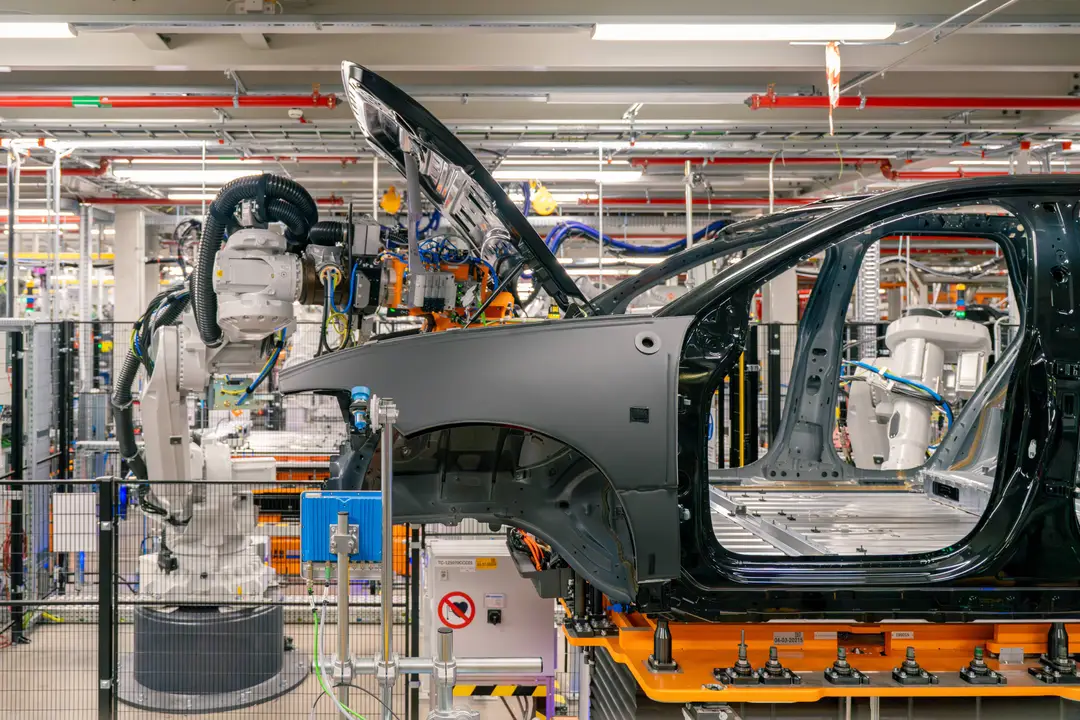 Volvo_EX60_Start_of_Production(5)