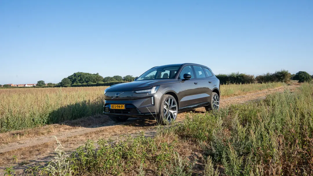 Volvo EX90_FHM_Bewerkt_CR_WEB-09529
