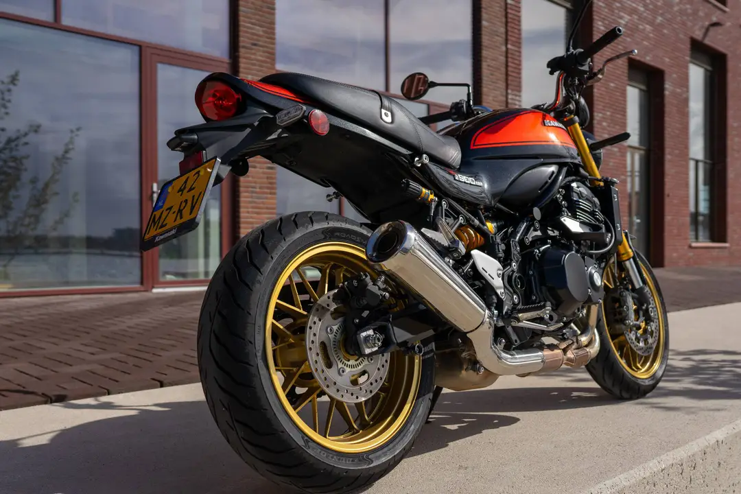 Kawasaki Z900 RS_FHM_Bewerkt_CR_WEB-02090