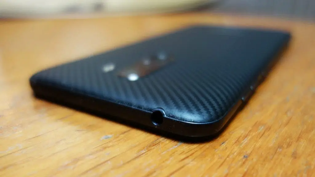 poco f1 f
