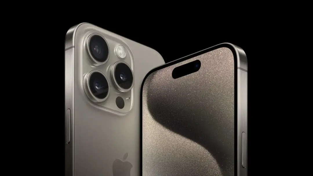 apple iphone 15 pro display