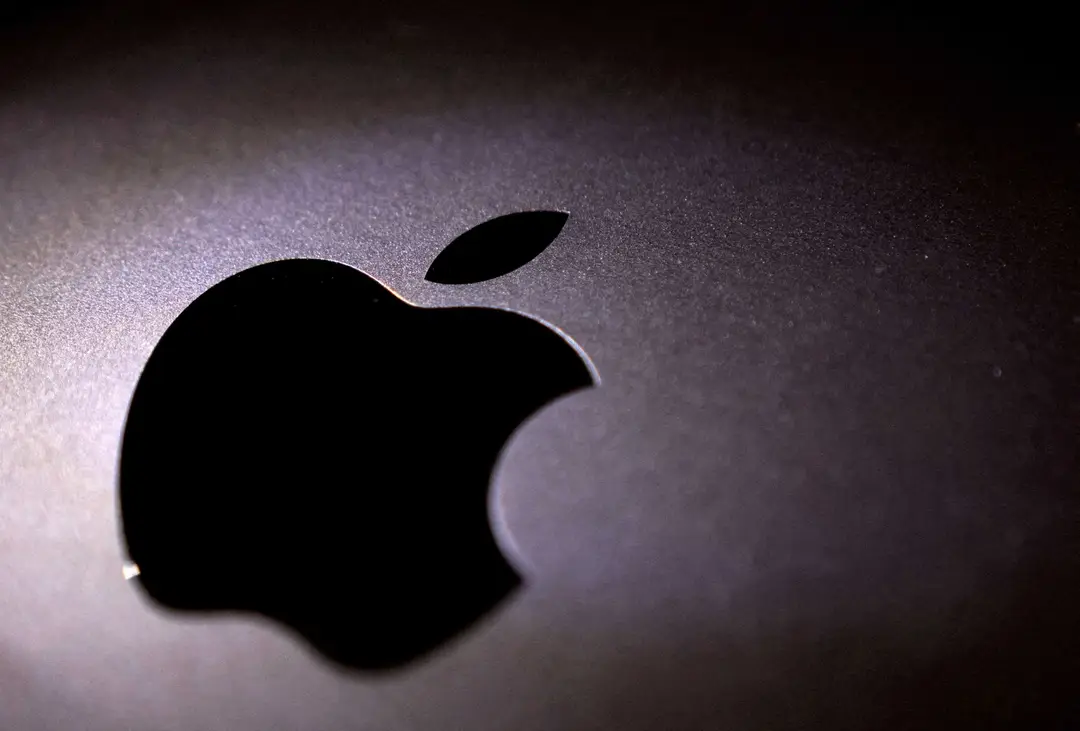 apple lead