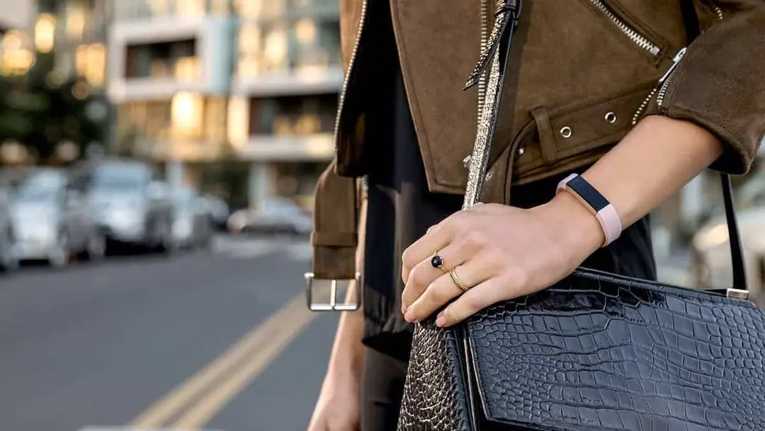 best fitness bands in india in 2022 fitbit alta hr