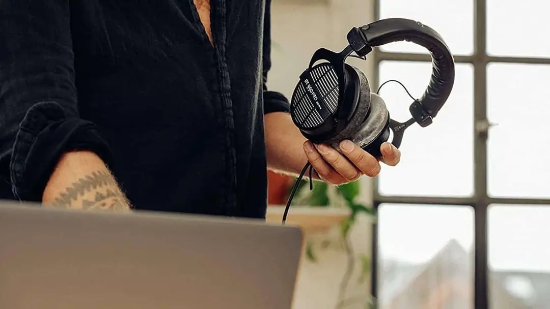 beyerdynamic dt 990 pro