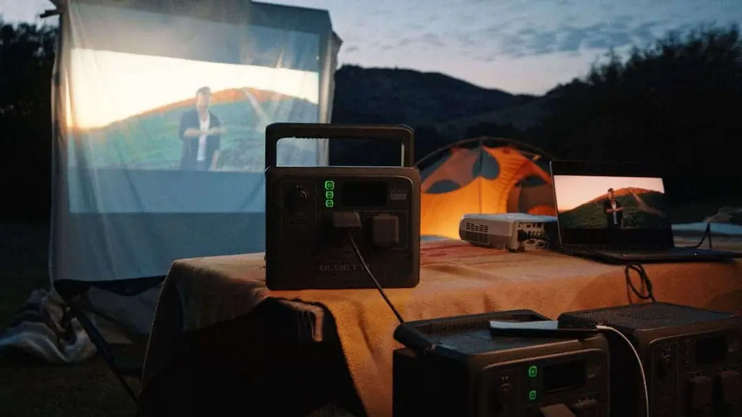 camping scene redemption00 08 44 01still029