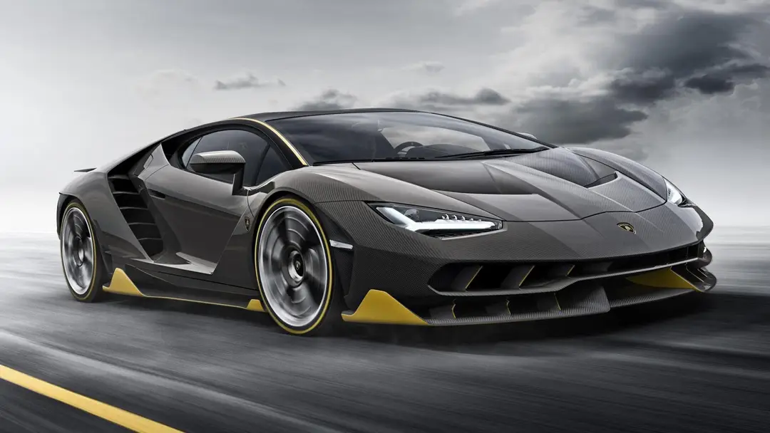 carbon fiber car