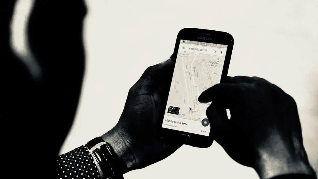 desola lanre ologun n6e9cnomxek unsplash