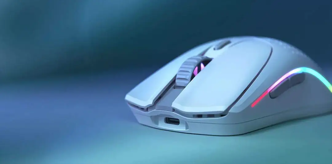 glorious model o 2 wireless gaming mouse