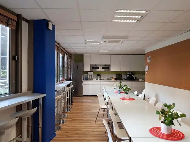 gsmarena 004 1