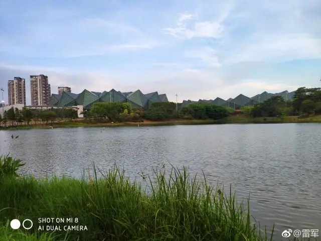gsmarena 004 1