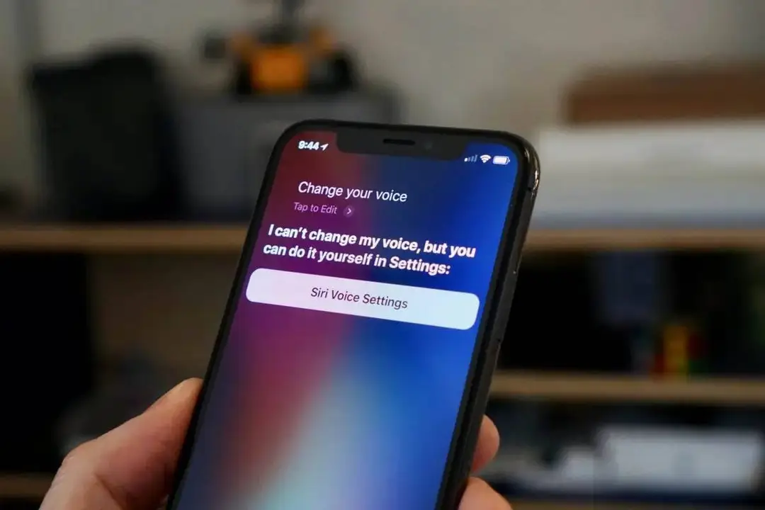 how to change siri voice