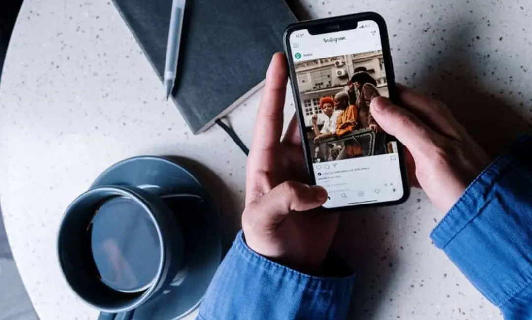 how to post a live photo on instagram intro