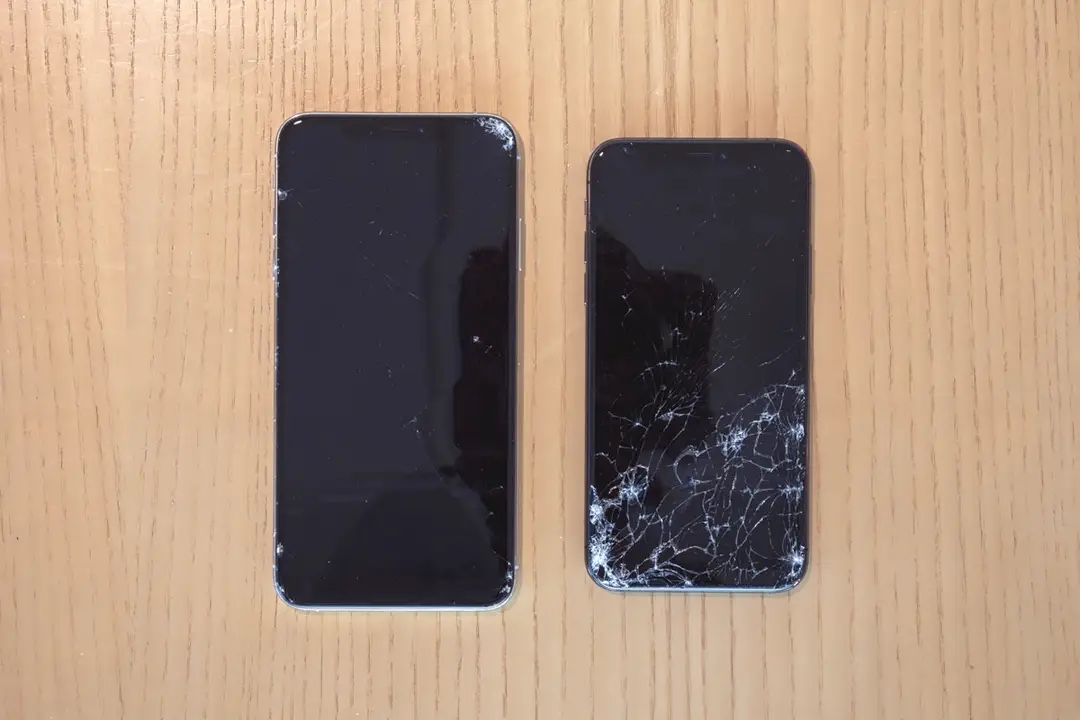 iphone xs vs iphone xs max drop test square trade face down