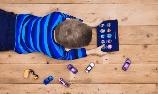 lenovo tab m10 hd gen 2 lifestyle google kids spacejpg 600x358 1