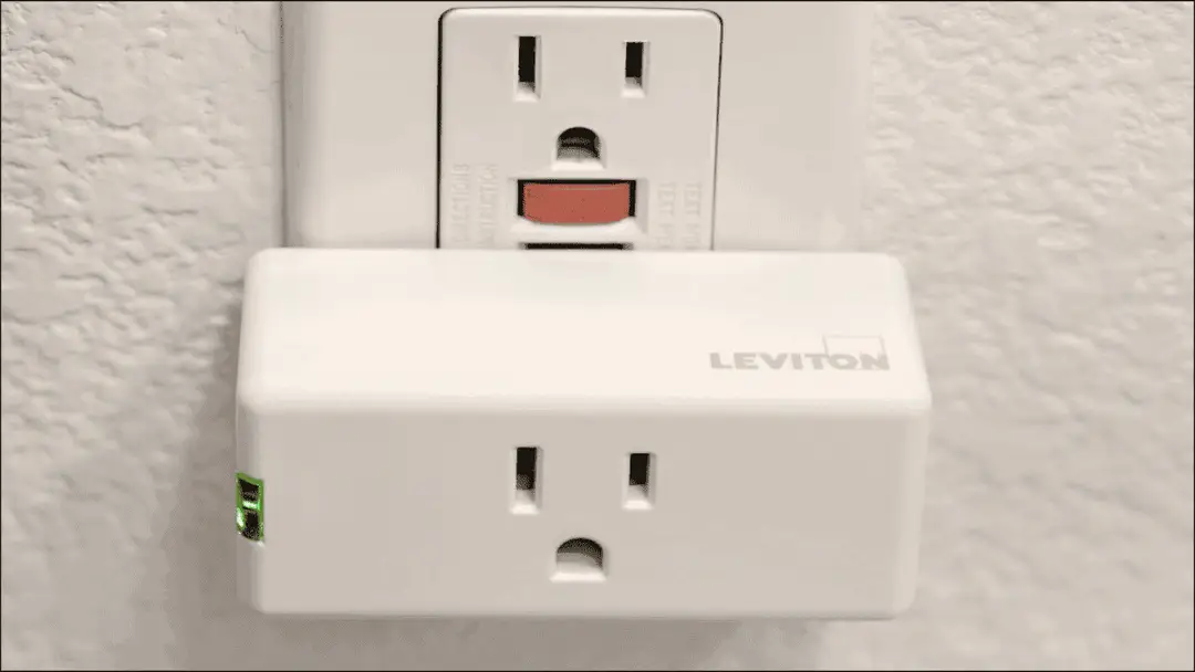leviton smart plug