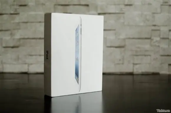 new ipad gets early unboxing