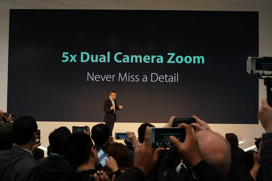 oppo 5x dual camera zoom