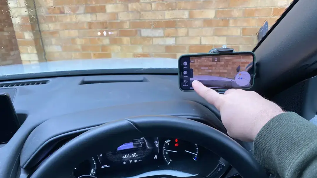 phone dash cam auto express