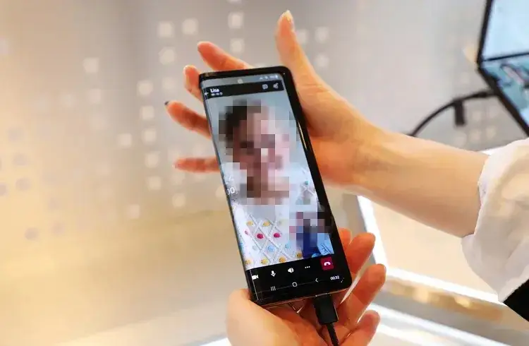 samsung foldable b