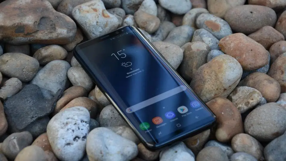 samsung galaxy s8 review outside