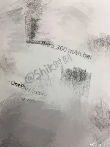 strange poster says that the oneplus 5 will sport a 3300mah battery