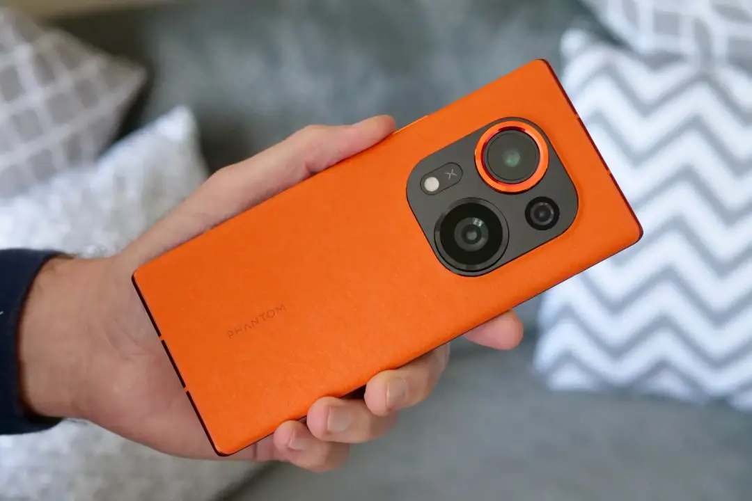 tecno phantom x2 pro back in hand scaled