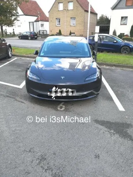 tesla a
