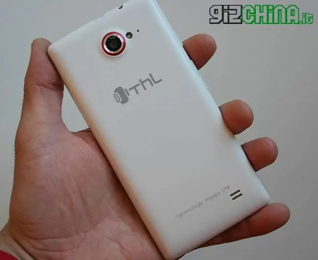 thl w11 foto telefono 1
