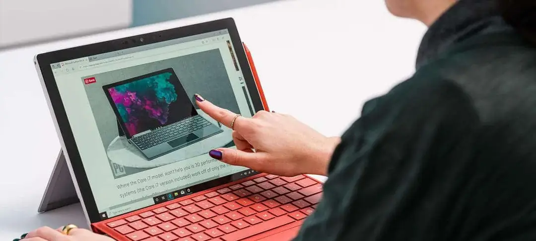 touschreen laptop