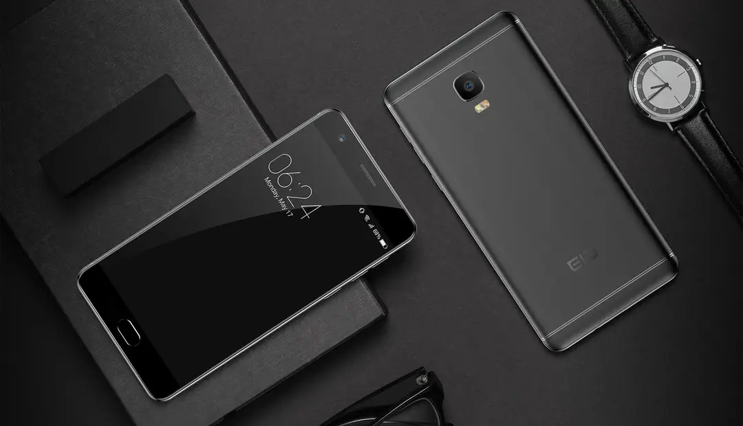 x7 s8 bg