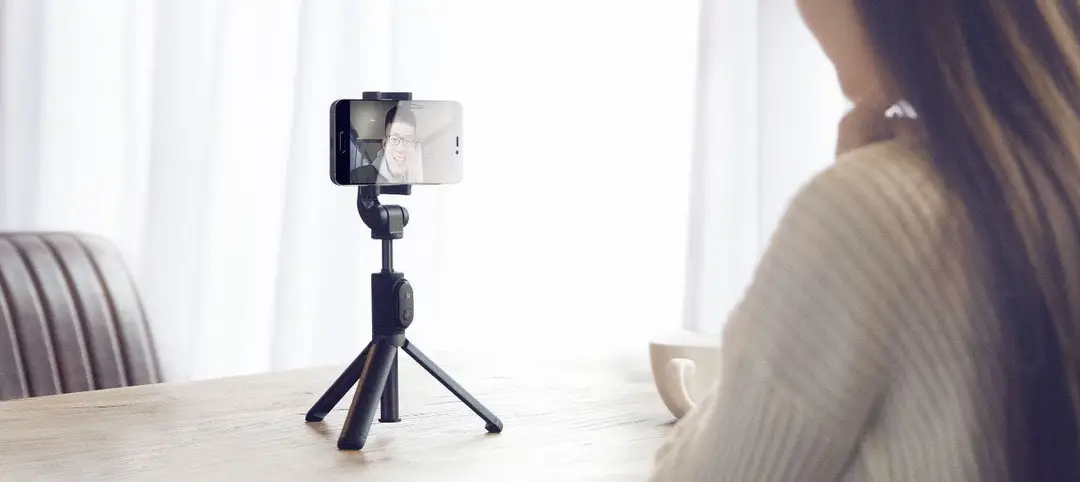 xiaomi selfie stick 02