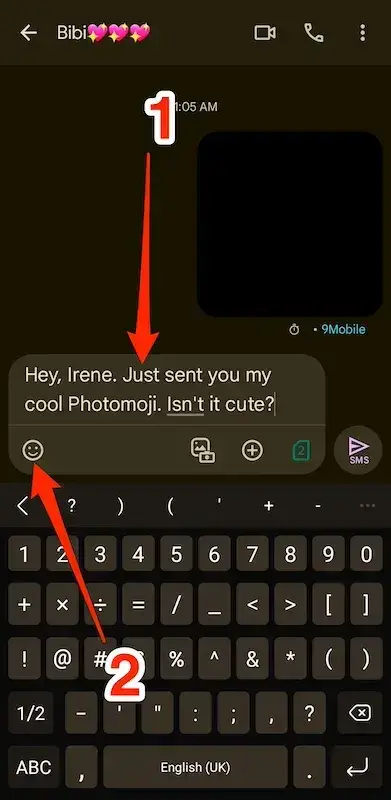 attach photomoji