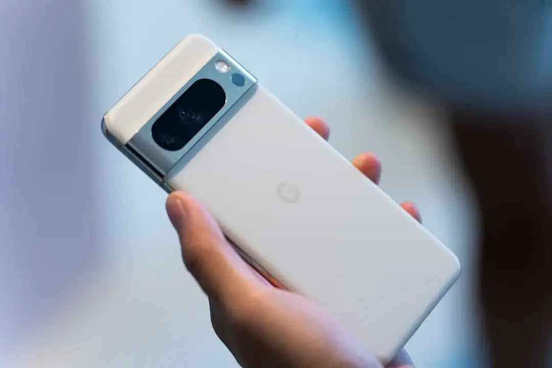 google pixel 8 pro white 1