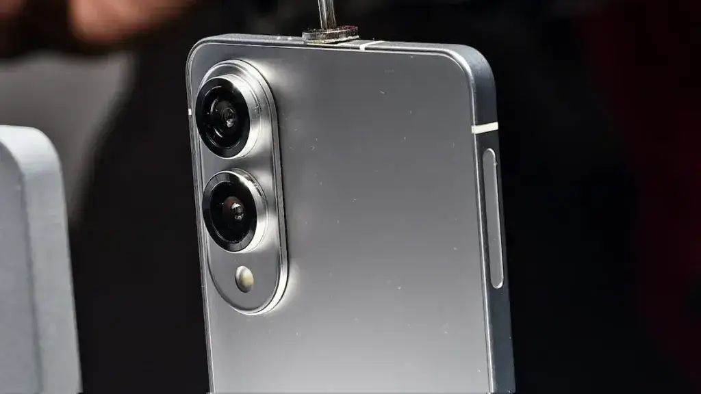 s25 edge