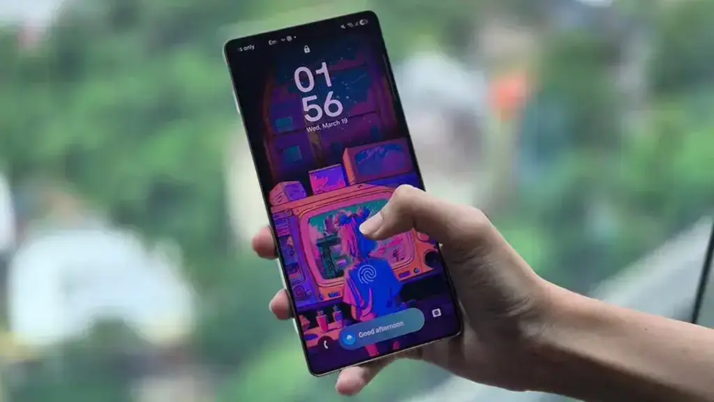 One UI 7 black line bug