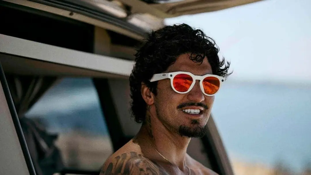 Oakley Meta smart glasses