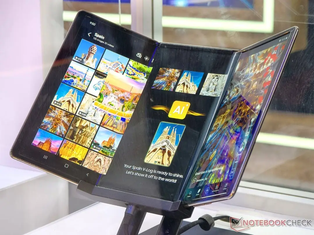 Galaxy TriFold
