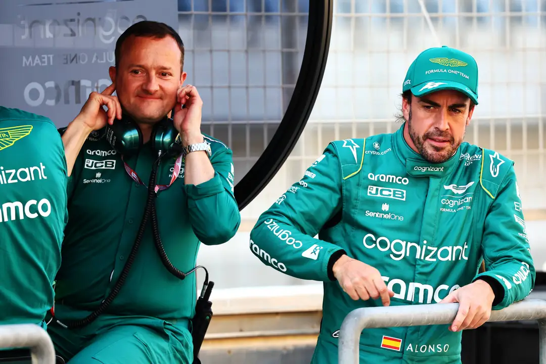 Fernando Alonso tijdens de pre-season testing voor Aston Martin in Bahrein.